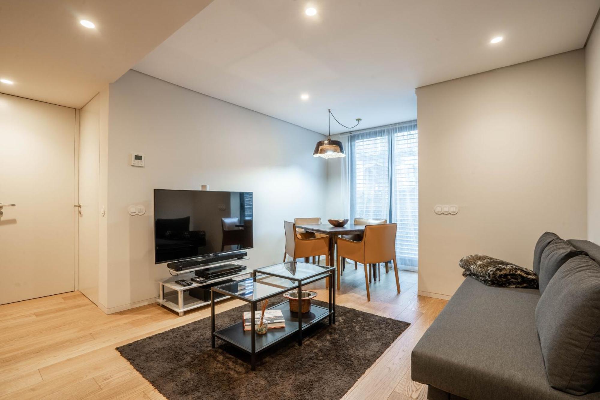 פורטו Primrose 1Br Delight W Parking By Lovelystay מראה חיצוני תמונה