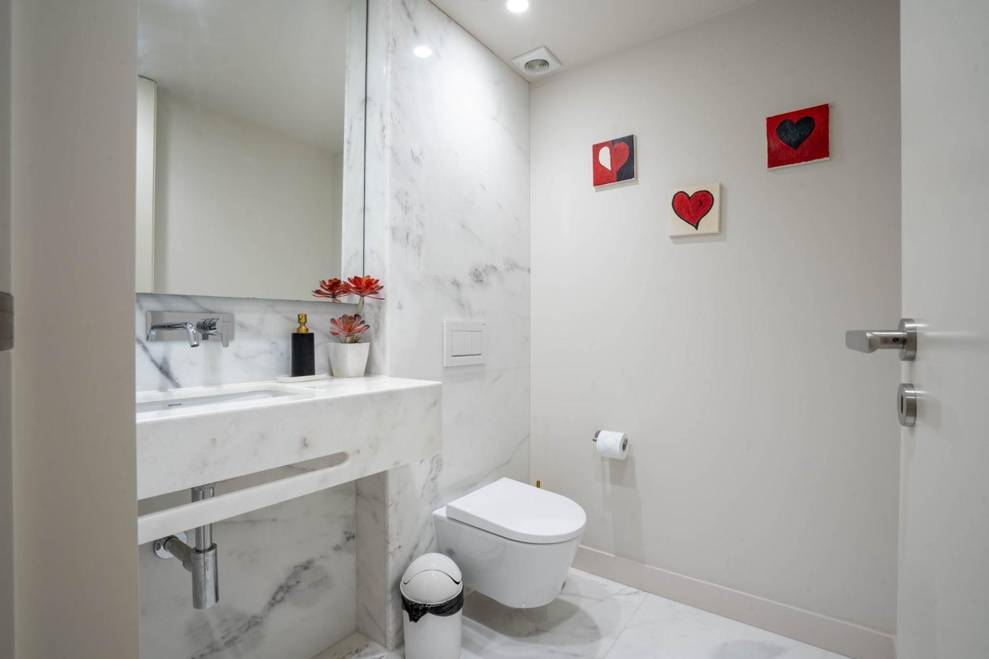 פורטו Primrose 1Br Delight W Parking By Lovelystay מראה חיצוני תמונה