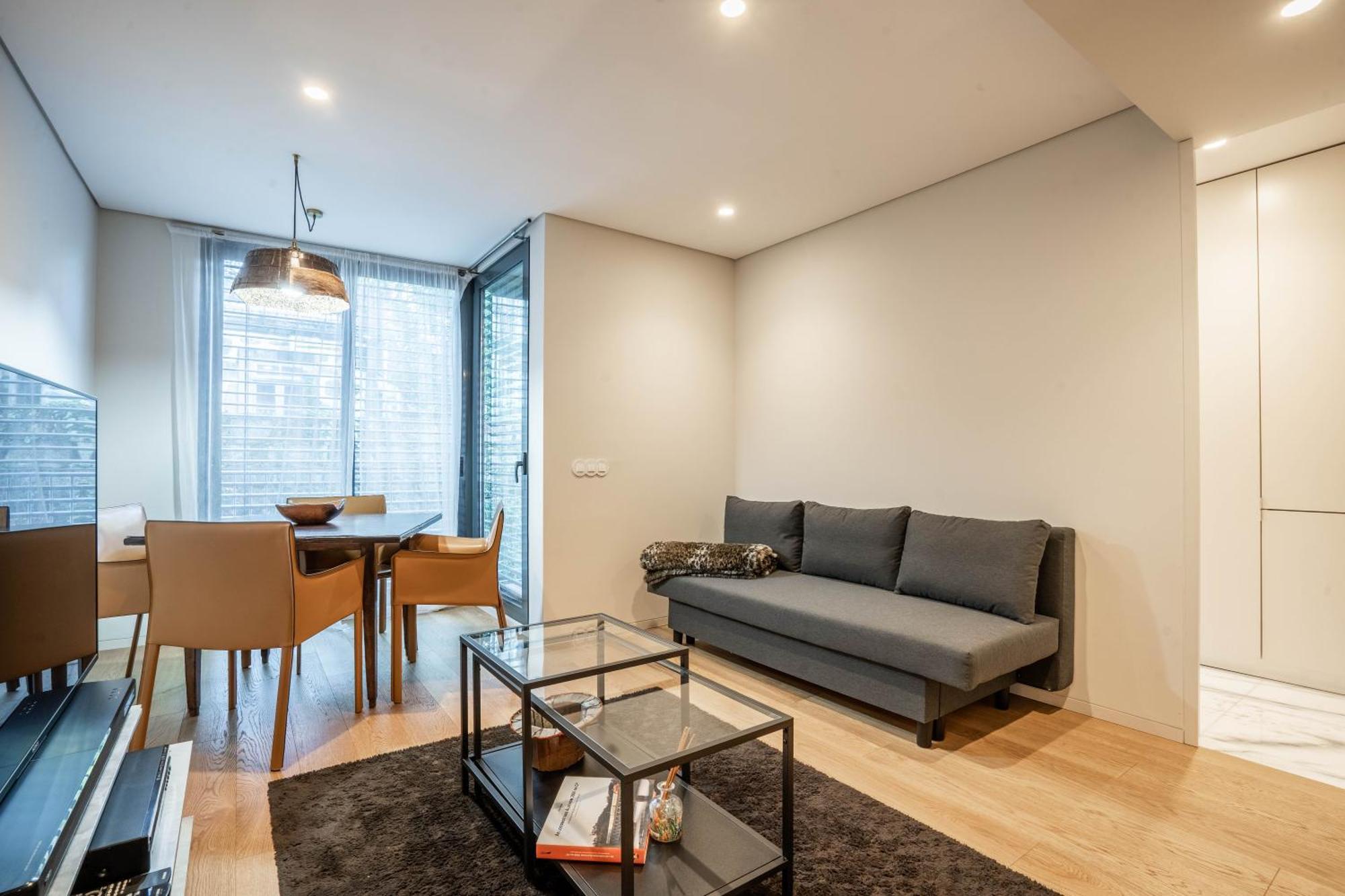 פורטו Primrose 1Br Delight W Parking By Lovelystay מראה חיצוני תמונה