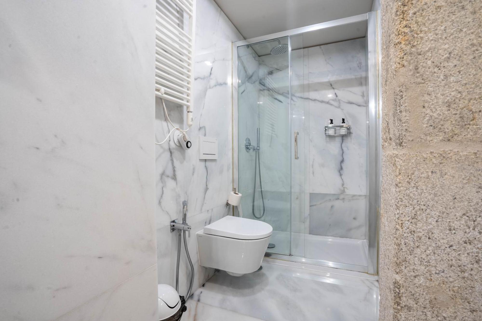פורטו Primrose 1Br Delight W Parking By Lovelystay מראה חיצוני תמונה